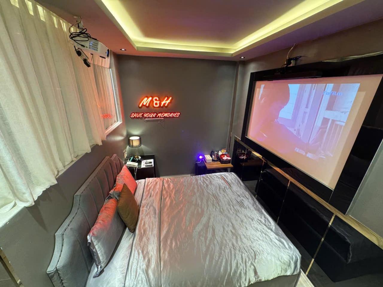 M&H Cinema Ξενοδοχείο Πόλη Χο Τσι Μινχ Εξωτερικό φωτογραφία