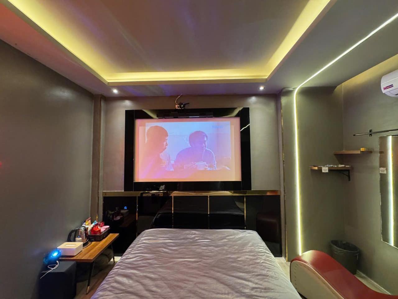 M&H Cinema Ξενοδοχείο Πόλη Χο Τσι Μινχ Εξωτερικό φωτογραφία